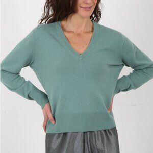 Vince Wool Cashmere Blend V Neck Pullover Minimalist Casual in Sea Grove XL